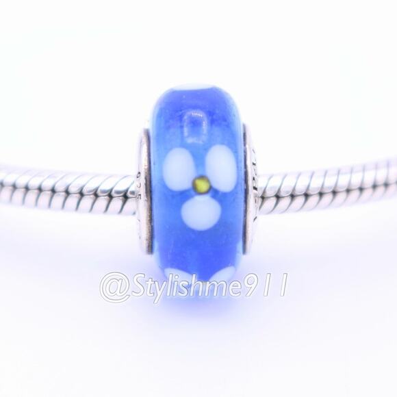 Authentic PANDORA Retired Blue Murano Glass Flowers Bead - 790609 - Picture 3 of 10